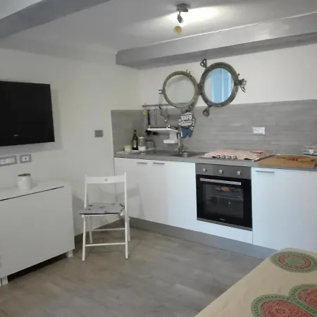 Bilocale Con Il Mare Dentro * Bonassola