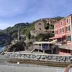 Bilocale Con Il Mare Dentro *