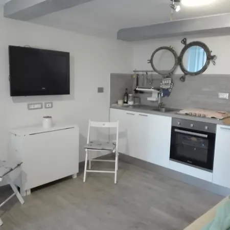 Bilocale Con Il Mare Dentro Apartamento *
